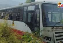 महाड आगाराच्या एसटी बसला अपघात, अपघातात १६ प्रवासी किरकोळ जखमी